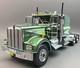 1/18 Road Kings Kenworth K100 W900 Heavy-duty Truck Tractor Model