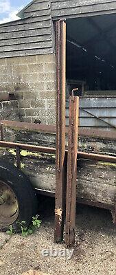 2 Vintage Cast Iron Heavy Duty Pig/Farming/Garden Hurdles Both 447cm Length