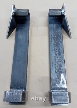 A Set/Pair of Avant Heavy Duty Loader Brackets. Weld on Pattern Bracket