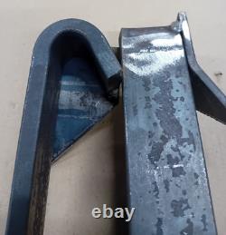 A Set/Pair of Avant Heavy Duty Loader Brackets. Weld on Pattern Bracket