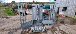 Bateman Heavy Duty Cattle Crush. Fully Galvanised. New Never Used