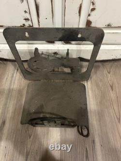 Cast Iron powder coated IH Farmall Tractor Garden Hose Holder. Heavy Duty