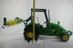 Handmade Tractor Unique Collectible Piece Heavy Duty, 21 L, 9 w, 9 H, 16 Kg