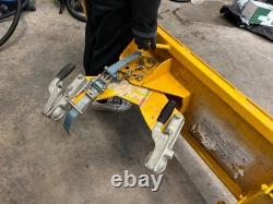 Heavy-Duty Snow Plough for Range Rover Discovery Excellent Condition