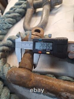 Heavy duty tow rope 4,6 m long 40 mm dia 3 strand with 3 d shackles see listing