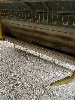 IAE Cattle Calf Creep Feeder HEAVY DUTY Used in Very Good Condition