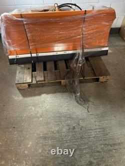 NEW HEAVY DUTY TRACTOR MOUNTED HYDRAULIC SNOW PLOUGHS, gritter, plough, salt, jcb
