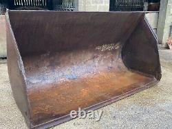 Very Large JCB Bucket VAT INCLUDED 9'6 Wide x 5' High Very Heavy Duty Wt 1250kg