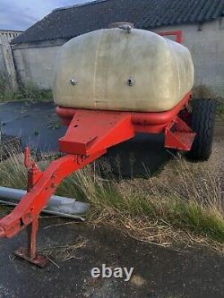 Water Bowser Trailer / horse / cattle water trough 1500 Lts 330 Gallons