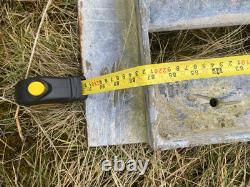 1 Grille à Bétail Grande et Robuste & 1 Grille à Bétail Plus Petite et Robuste