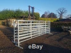 4 X 15' Cattle Autoportantes Cour Portes Lourds