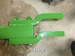 Attelage de tirant Axla robuste John Deere
