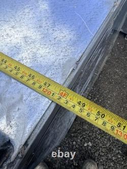 Bacs d’alimentation/stockage équestres robustes, très bien fabriqués, galvanisés