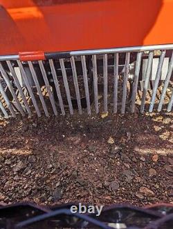 Burin de Pierre Haute Résistance 1,05 m de Largeur pour Tracteur Compact