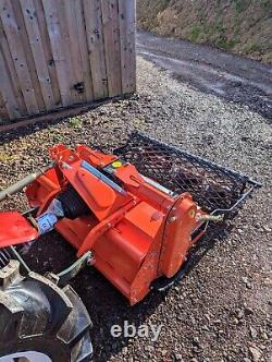 Burin de Pierre Haute Résistance 1,05 m de Largeur pour Tracteur Compact