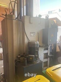 Compacteur De Balles En Carton