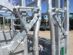 Condon Engineering étau pour bovins robuste £3,250 + TVA