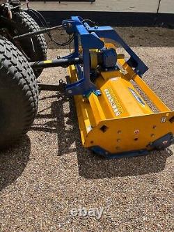 Débroussailleuse à fléaux Bomford 2M à déplacement latéral hydraulique (TVA incluse)