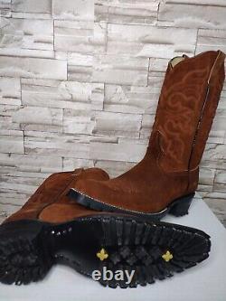 En vente Bottes en daim pour hommes avec semelles de tracteur robustes taille 12D