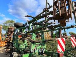 JOHN DEERE 410 Déchaumeur lourd Mulch Heavy Duty, 5.7 mètres Trailed