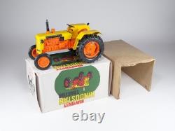 MILTON MAXWELL INDE 1/24 Tracteur Hindustan Résistant En Boîte