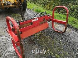 Manipulation De Balles En Silence Serrer Prise Bale. Manipulation De Balles Carrées