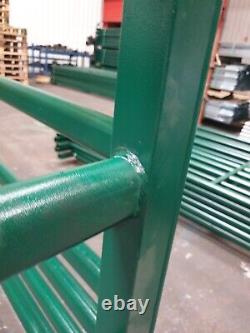 Nouveaux enclos de barrière animale en acier robuste, complets avec épingles de fixation