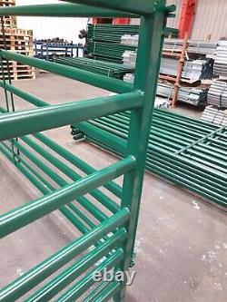 Nouveaux enclos de barrière animale en acier robuste, complets avec épingles de fixation