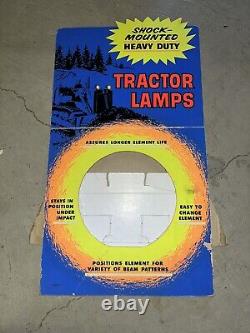 Panneau d'affichage de vitrine avec lampes de tracteur vintage à montage sur suspension robuste