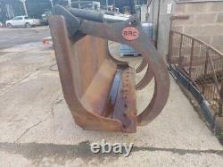 Pince à grumes haute résistance B A CAULKETT, Année 2013