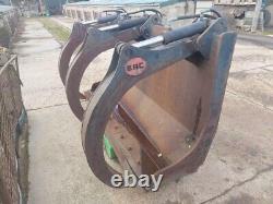 Pince à grumes haute résistance B A CAULKETT, Année 2013