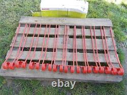 Quantité 10 Dents de Andaineur / Faneur Claas d'Origine 0009557100 pour modèle 1550, 3000 etc.