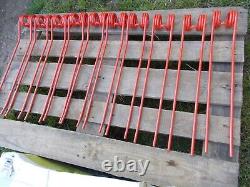 Quantité 10 Dents de Andaineur / Faneur Claas d'Origine 0009557100 pour modèle 1550, 3000 etc.