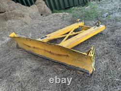 Racloir de charrue/cour