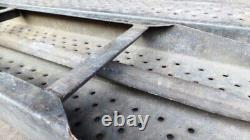 Rampes de chargement en acier robustes, utilisables pour divers camions-tracteurs Rampes de chargement en acier robustes, utilisables pour divers camions-tracteurs