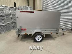 Remorque Apache 8X5 Heavy Duty pour Jardiniers Paysagistes avec bords extra hauts et rampe arrière