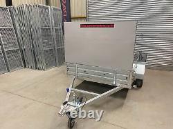 Remorque Apache 8X5 Heavy Duty pour Jardiniers Paysagistes avec bords extra hauts et rampe arrière