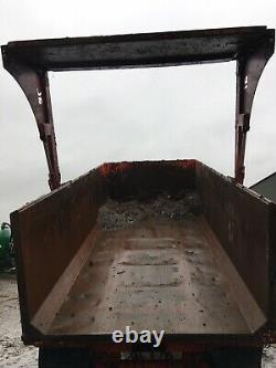 Remorques De Vidage Usées