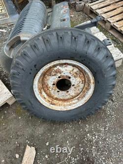 Roue et pneu de tracteur 750X16 renforcé<br/>