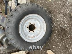 Roue et pneu de tracteur 750X16 renforcé <br/> 
