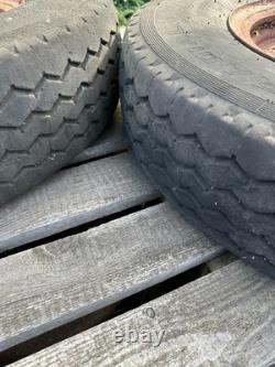 Roues avant de tracteur 750x16 renforcées