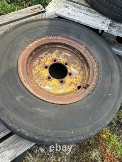 Roues avant de tracteur 750x16 renforcées