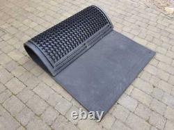 TAPIS EN CAOUTCHOUC 6 pi x 3 pi 9 x 25 mm d'épaisseur robuste avec trous de fixation Sol/A