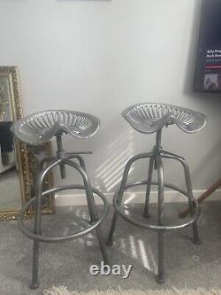 Tabourets de tracteur en fonte lourde Siège industriel ajustable vintage