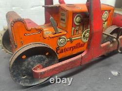 Tracteur à remontoir diesel lourd MARX CATERPILLAR des années 1950 en métal étain vintage
