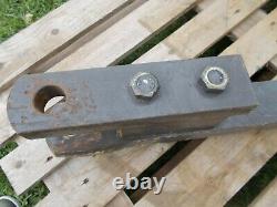 Tracteur classique Massey Ferguson avec attelage à crochet robuste 2640 2720