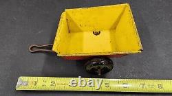 Vintage Marx Toys Tracteur Caterpillar Diesel en tôle lithographiée et remorque Heavy Duty J2